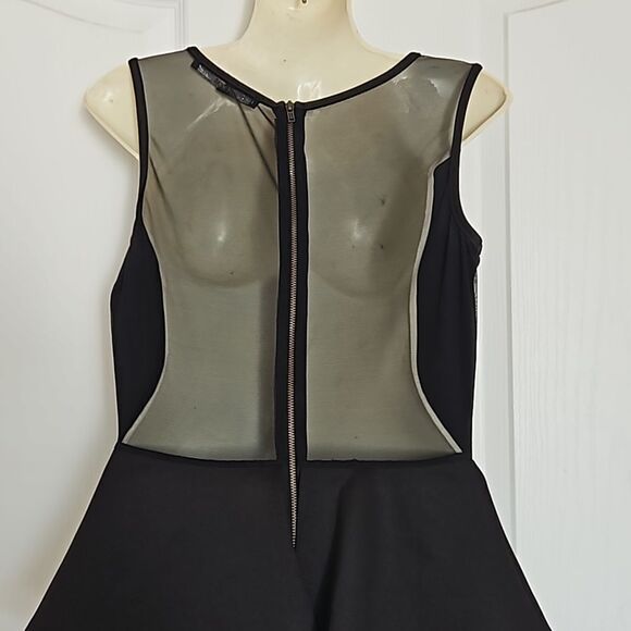 Guess Cocktail Sheer Front & Back Peplum Mini Dress Black Small - Picture 4 of 16